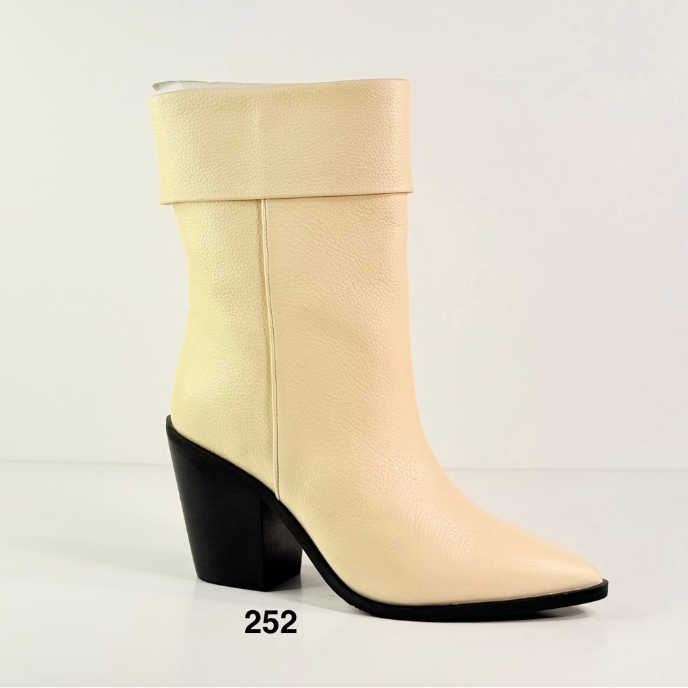 Lisa Vicky MAE - V Women’s Leather Boot